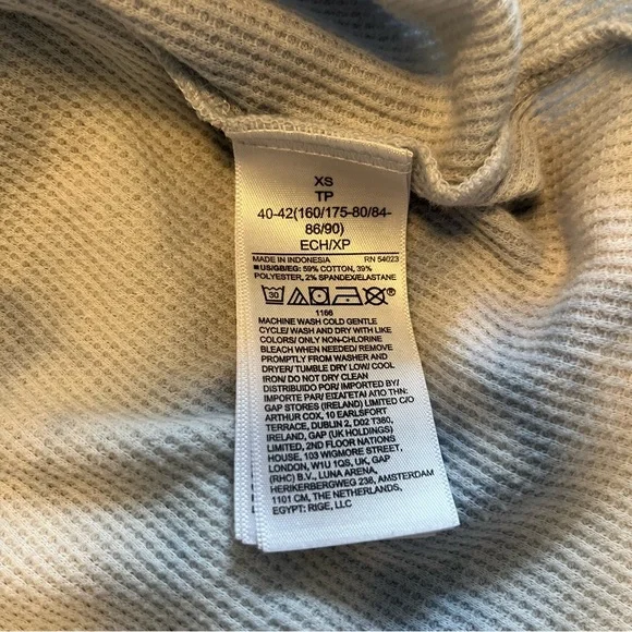 💕MUST GO free shipping! GAP Waffle-Knit Tie-Dye T-Shirt - Blue/White - XSmall - Picture 6 of 8